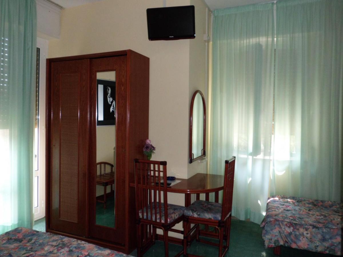 Fegina 3 Deluxe Bedrooms & Bathrooms Монтероссо-аль-Маре Экстерьер фото